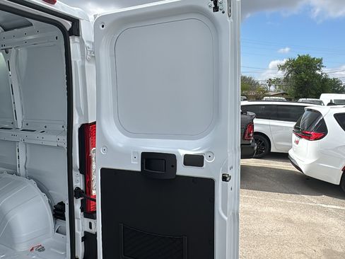 New 2026 RAM ProMaster 3500 FWD image 23