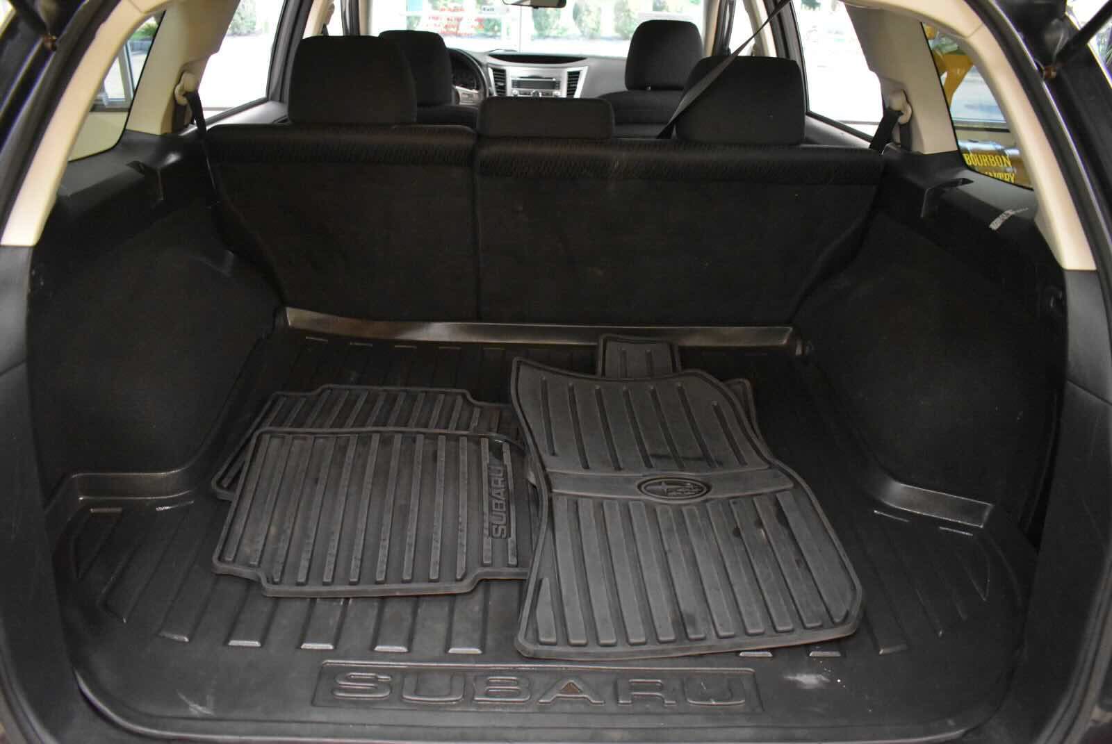 Used 2011 Subaru Outback 2.5i Premium w/ All-Weather Pkg AWD/4WD image 45
