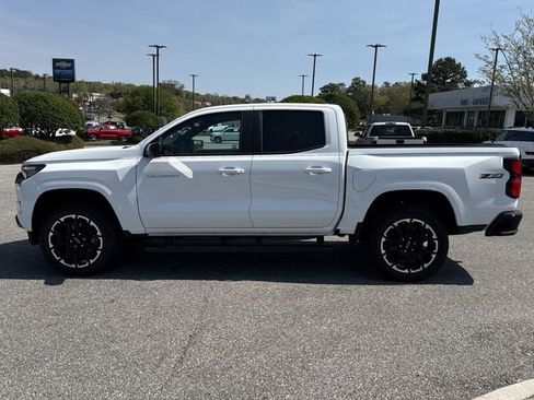 New 2026 Chevrolet Colorado Z71 w/ Technology Package AWD/4WD image 6
