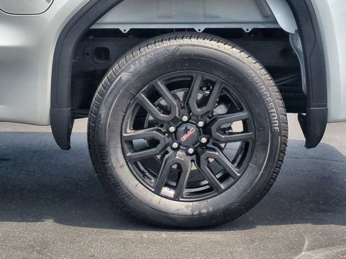 Certified 2026 GMC Sierra 1500 Elevation AWD/4WD image 37