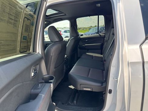 Certified 2024 Honda Ridgeline Black Edition image 34