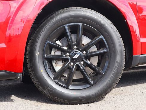 Used 2020 Dodge Journey SE w/ Blacktop Package image 5