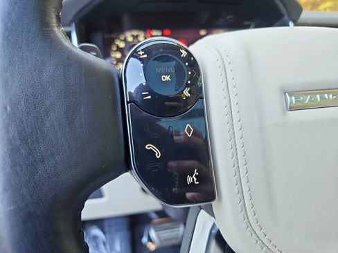 Used 2021 Land Rover Range Rover Westminster Edition image 11