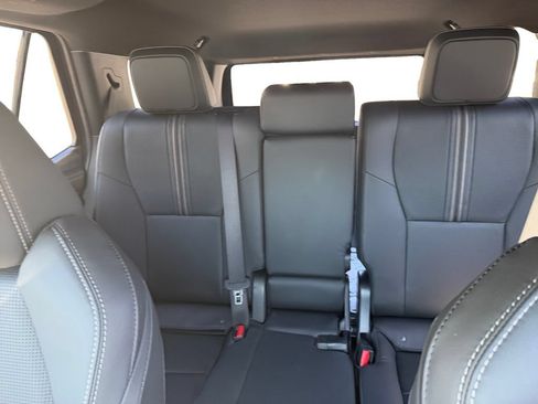 New 2026 Toyota 4Runner Limited AWD/4WD image 17