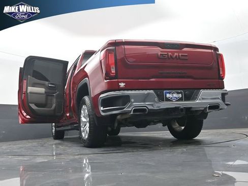 Used 2021 GMC Sierra 1500 SLT AWD/4WD image 30
