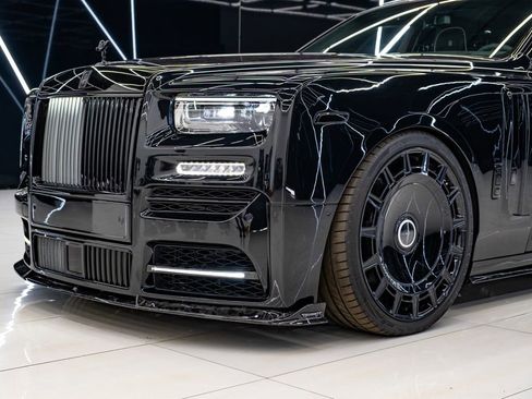 Used 2026 Rolls-Royce Phantom Sedan RWD image 4