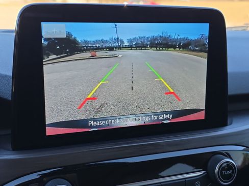 Used 2020 Ford Escape Titanium w/ Titanium Premium Package 2.0 image 18