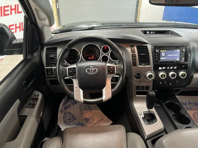 Used 2014 Toyota Sequoia SR5 w/ Premium Package AWD/4WD image 29