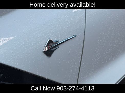 Used 2017 Chevrolet Corvette Stingray Coupe w/ 1LT RWD image 18