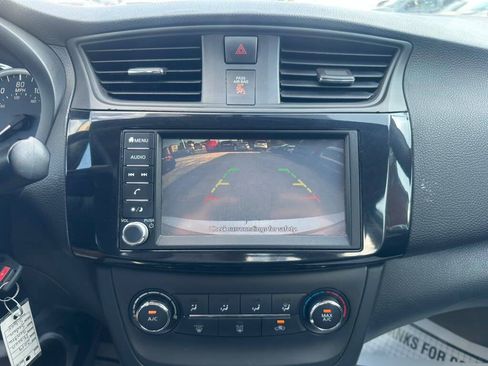 Used 2019 Nissan Sentra S FWD image 17