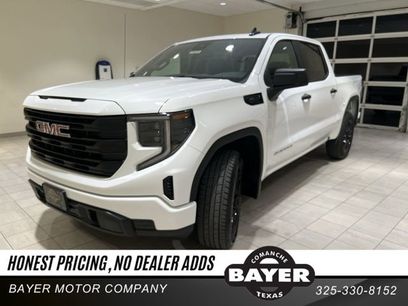New 2025 GMC Sierra 1500 Pro w/ Graphite Edition