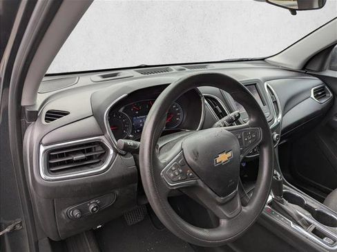 Used 2020 Chevrolet Equinox LT image 11