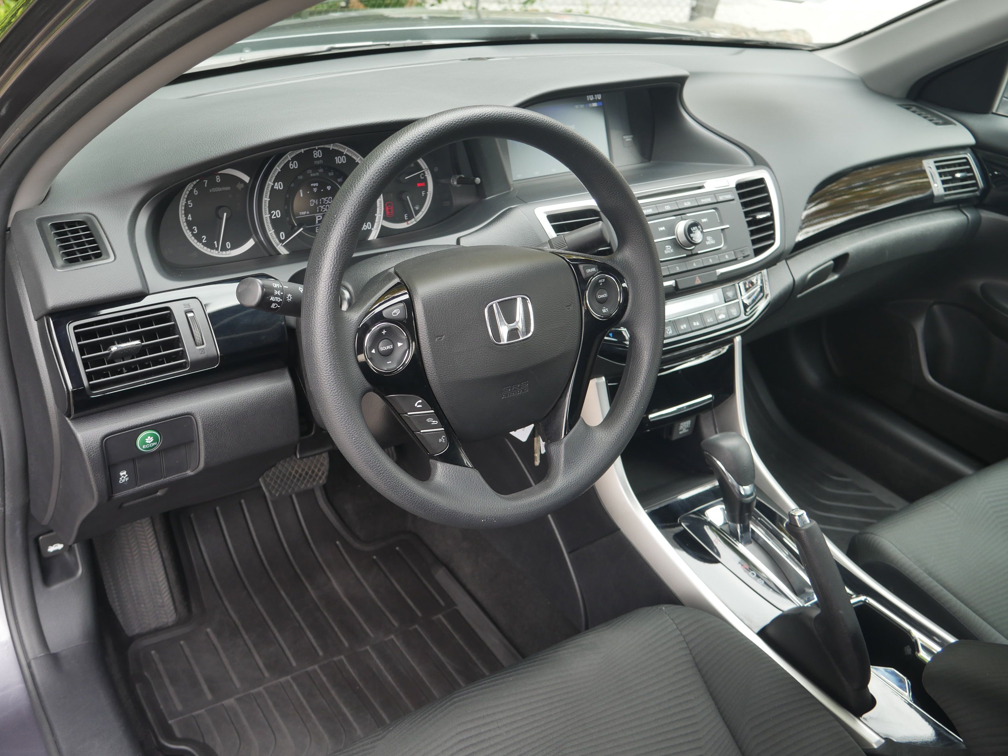 Used 2016 Honda Accord LX image 4
