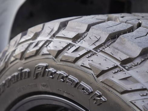 Used 2023 Ford F150 XLT w/ Trailer Tow Package image 14