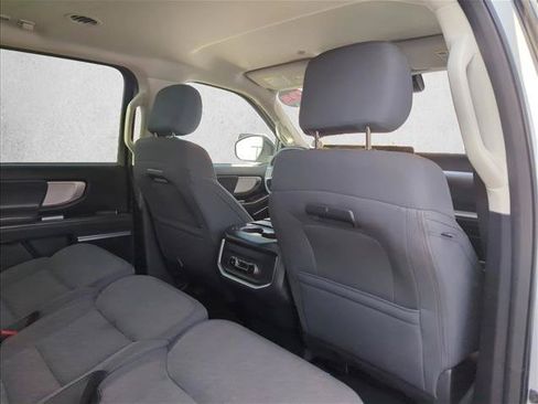 Used 2025 Ford Expedition Active RWD image 24