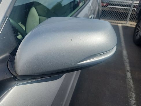 Used 2017 Honda HR-V EX image 7