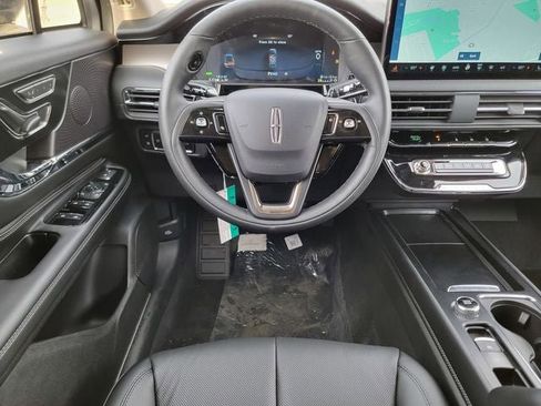New 2026 Lincoln Corsair Grand Touring AWD/4WD image 30