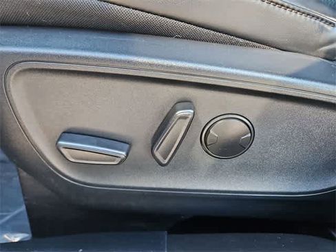 Used 2024 Ford Escape ST-Line w/ Tech Pack #1 image 17