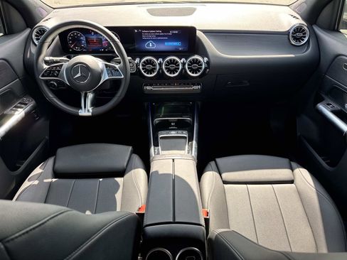 Used 2026 Mercedes-Benz GLA 250 w/ Exclusive Package image 20
