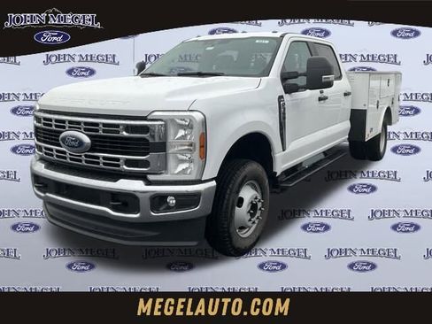 New 2026 Ford F350 XL w/ XL Chrome Package AWD/4WD image 1