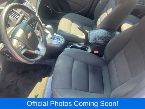 Used 2012 Chevrolet Cruze LT w/ RS Package FWD image 4