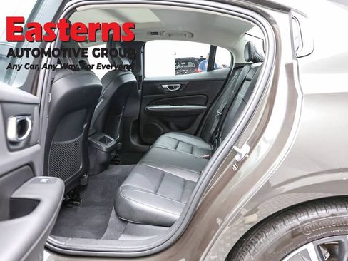Used 2022 Volvo S60 B5 Inscription AWD/4WD image 23