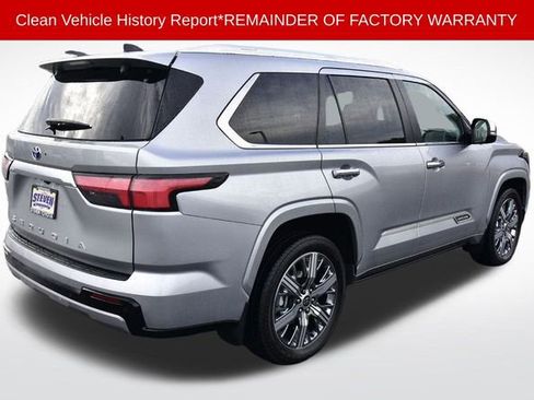 Used 2024 Toyota Sequoia Capstone image 4