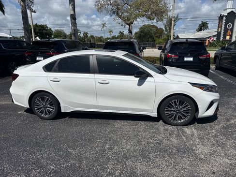 Used 2023 Kia Forte GT-Line w/ GT-Line Premium Package image 3