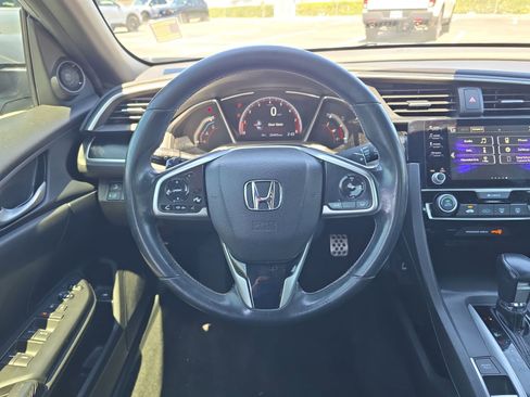 Used 2020 Honda Civic Sport image 10
