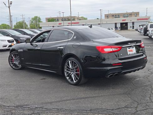 Used 2017 Maserati Quattroporte S GranSport RWD image 19