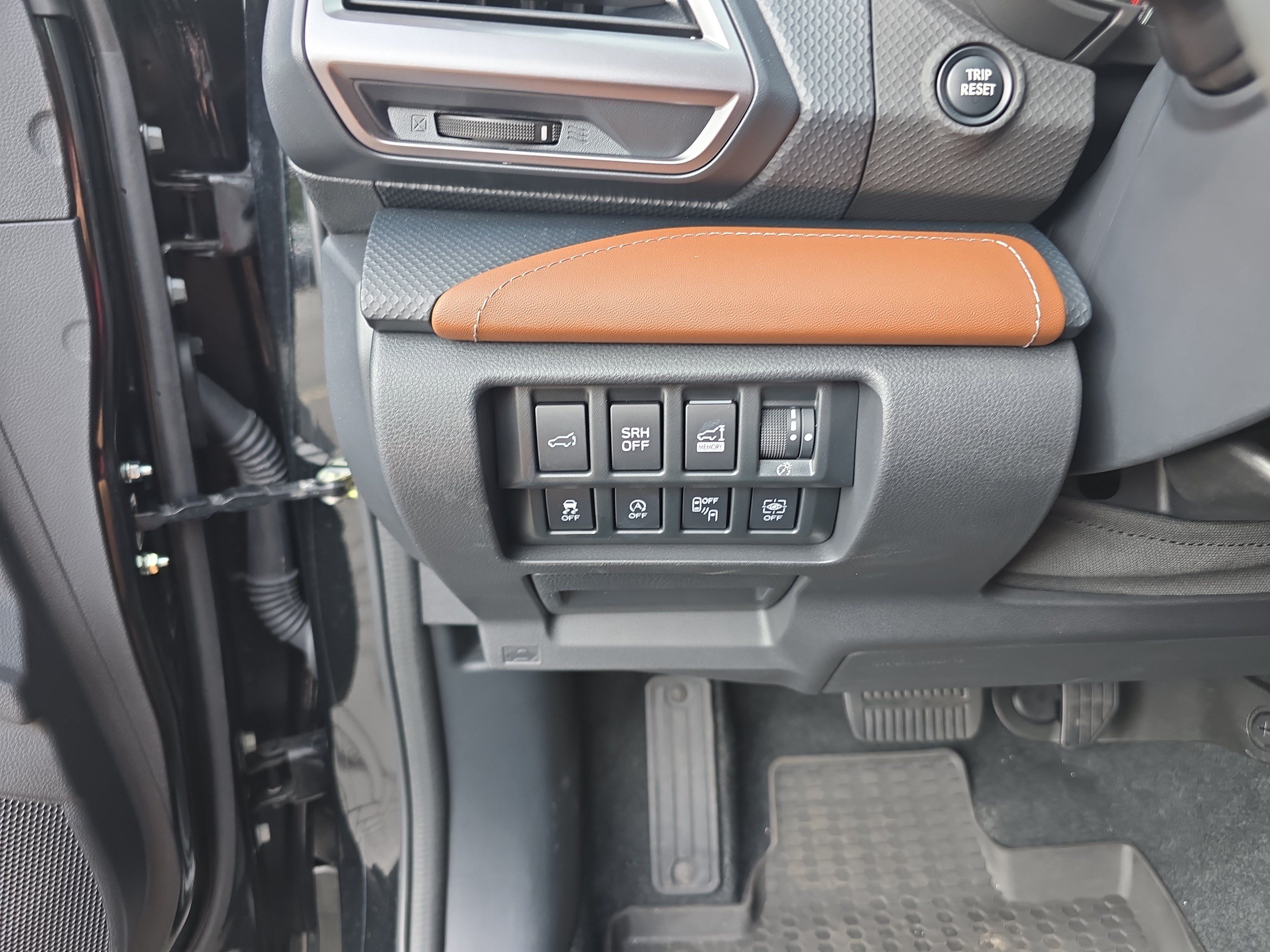 Used 2024 Subaru Forester Touring AWD/4WD image 34