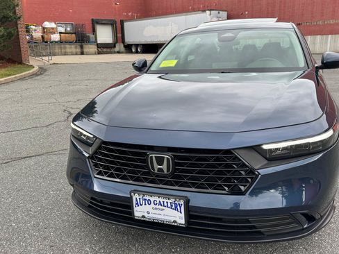 Used 2024 Honda Accord EX image 24