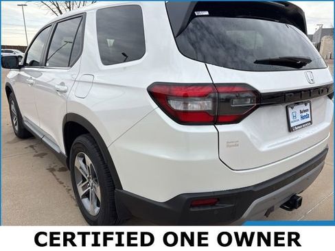 Used 2025 Honda Pilot EX-L image 4