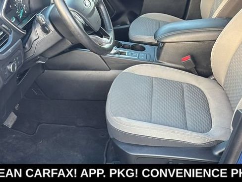Used 2022 Ford Escape SE w/ SE Sport Appearance Package FWD image 25