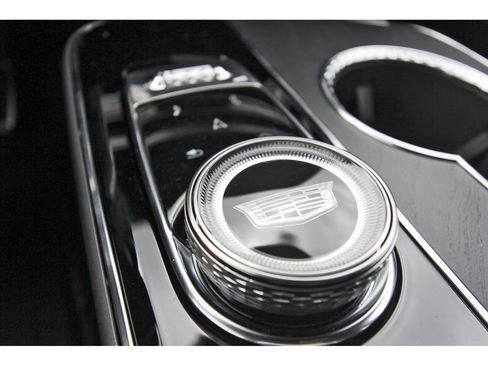 New 2026 Cadillac Lyriq V image 19