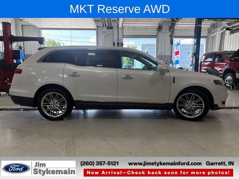 Used 2018 Lincoln MKT AWD w/ Technology Package image 11