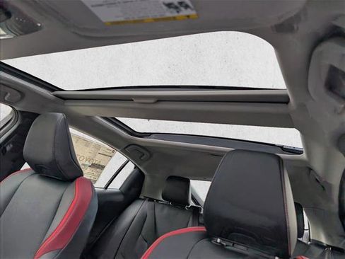 New 2026 Toyota Prius Plug-In Hybrid image 15