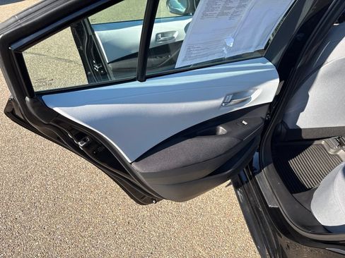 Certified 2026 Toyota Corolla SE w/ SE Package FWD image 14