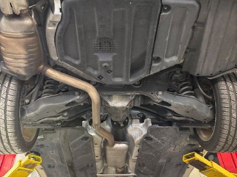 Used 2014 Mercedes-Benz C 250 Sedan image 60