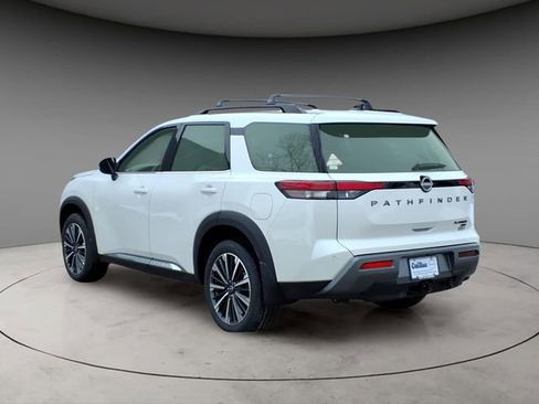 New 2026 Nissan Pathfinder Platinum w/ Cargo Package image 3