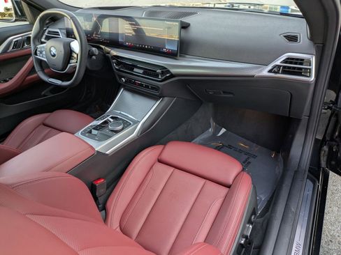 Used 2025 BMW 430i Convertible RWD image 28