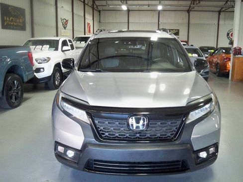 Used 2019 Honda Passport Elite image 2