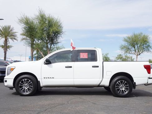 Certified 2022 Nissan Titan SV w/ Accessory Utility Package RWD image 2
