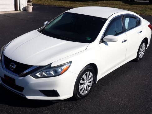 Used 2017 Nissan Altima 2.5 S w/ Power Driver Seat Package image 12