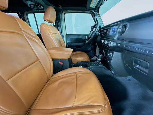 Used 2022 Jeep Wrangler Unlimited Sport image 42