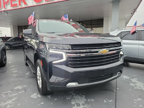 Used 2022 Chevrolet Tahoe LT image 2