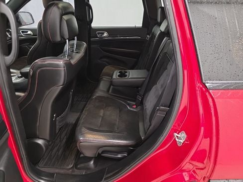 Used 2017 Jeep Grand Cherokee Trailhawk w/ Trailhawk Luxury Group image 10