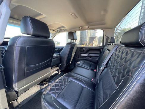 Used 2018 Chevrolet Silverado 1500 LT w/ All Star Edition AWD/4WD image 11