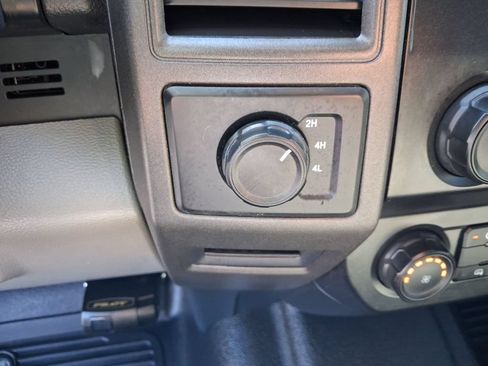 Used 2022 Ford F250 XL w/ Power Equipment Group AWD/4WD image 15