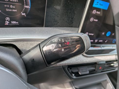 Certified 2026 Volkswagen Tiguan S FWD image 28